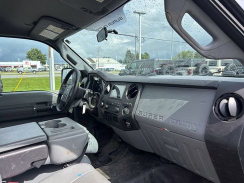 Used 2012 Ford F250 XL w/ PWR Equipment Group AWD/4WD image 14