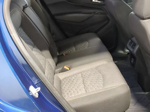 Used 2020 Chevrolet Equinox LT w/ Driver Convenience Package FWD image 24