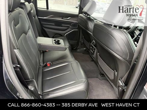 Used 2024 Jeep Grand Cherokee Limited 4xe AWD/4WD image 33