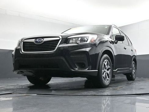 Used 2020 Subaru Forester Premium image 28