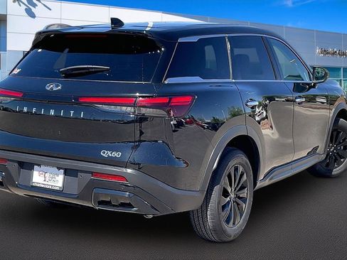Used 2025 INFINITI QX60 Pure FWD image 2