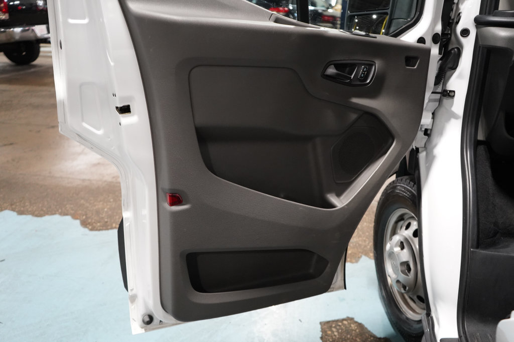Used 2025 Ford Transit 350 XLT AWD/4WD image 19