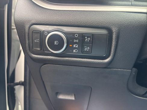 Used 2023 Ford Explorer XLT w/ Equipment Group 202A image 25