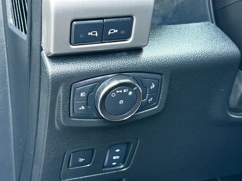 Used 2018 Ford F250 Platinum w/ Platinum Ultimate Package image 10
