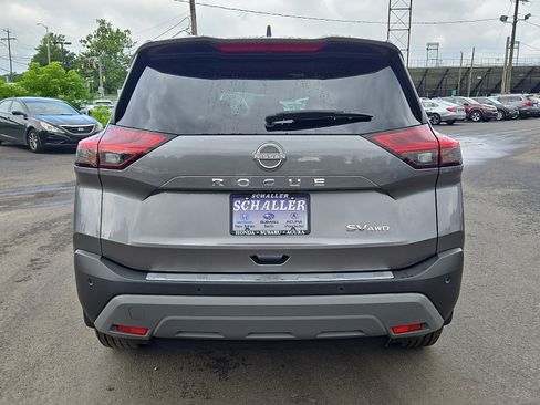 Used 2023 Nissan Rogue SV AWD/4WD image 5
