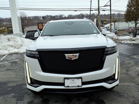 Used 2023 Cadillac Escalade ESV Sport w/ LPO, Floor Liner Package image 8