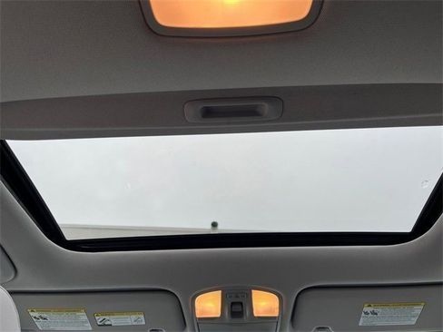 Used 2023 Hyundai Kona SEL w/ Convenience Package image 18