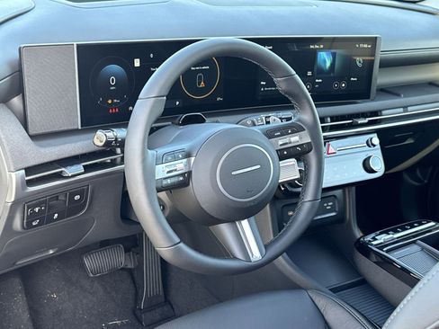 New 2026 Hyundai Tucson Limited image 16