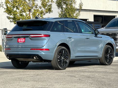 Certified 2024 Lincoln Corsair Reserve w/ Equipment Group 201A image 4