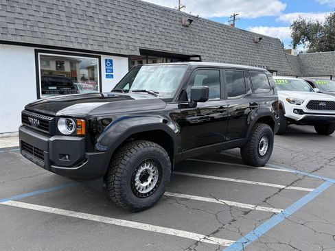 Used 2025 Toyota Land Cruiser 1958 image 1