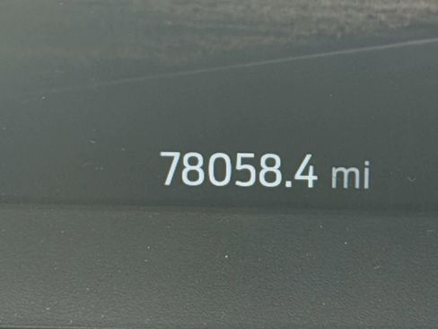 Used 2020 Ford Explorer Platinum w/ Premium Technology Package image 7