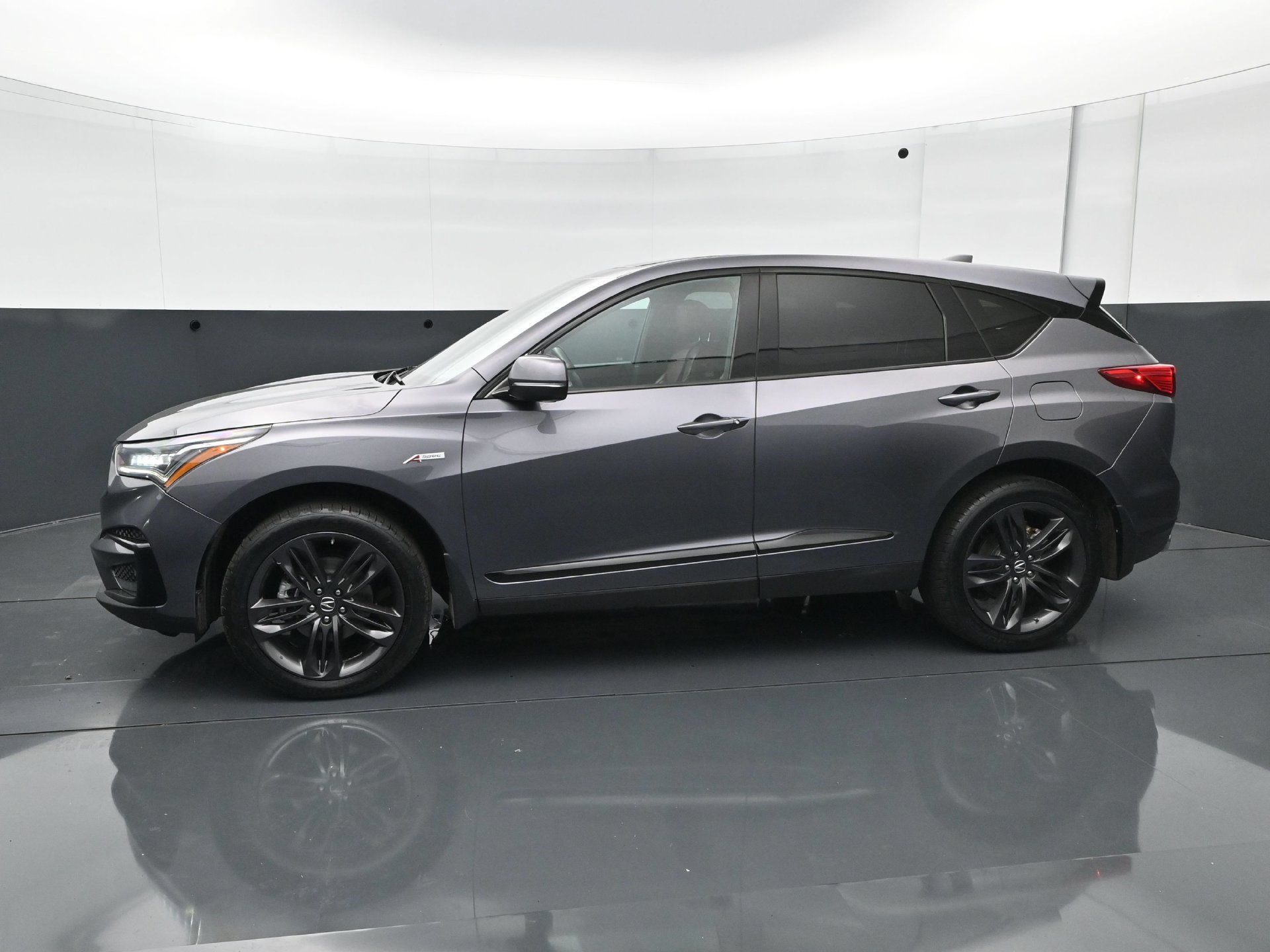 Used 2021 Acura RDX w/ Advance Package AWD/4WD image 3