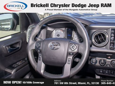 Used 2022 Toyota Tacoma TRD Sport w/ Technology Package image 19