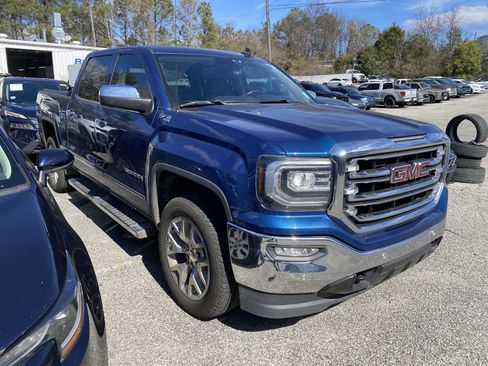 Used 2018 GMC Sierra 1500 SLT image 1