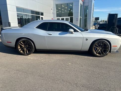 Used 2023 Dodge Challenger SRT Hellcat RWD image 13