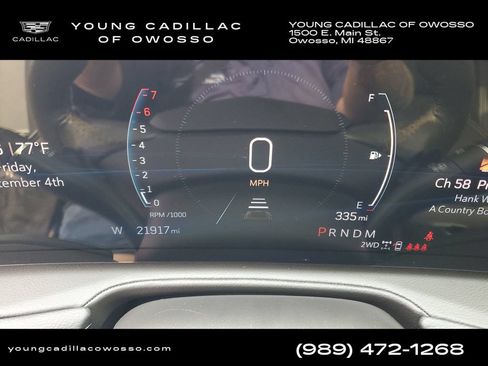 Used 2024 Cadillac XT4 Premium Luxury w/ Cold Weather Package AWD/4WD image 12