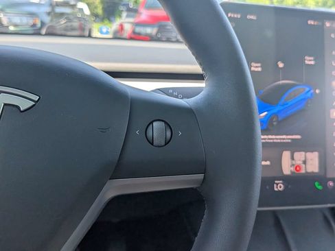 Used 2023 Tesla Model 3 Standard Range RWD image 25