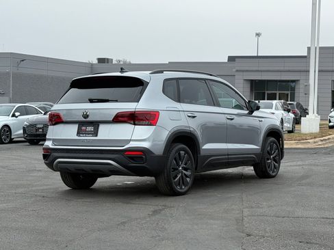 Used 2023 Volkswagen Taos S w/ IQ Drive S Package image 7