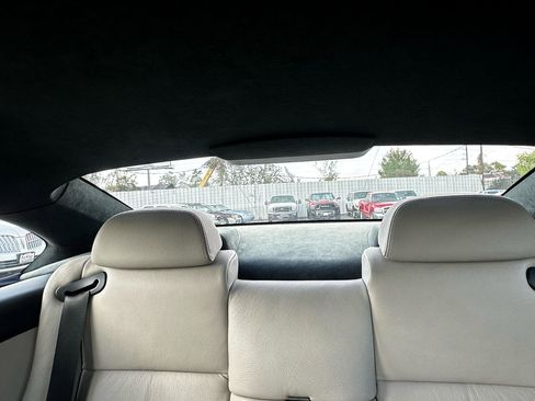 Used 2006 BMW M6 Coupe image 49