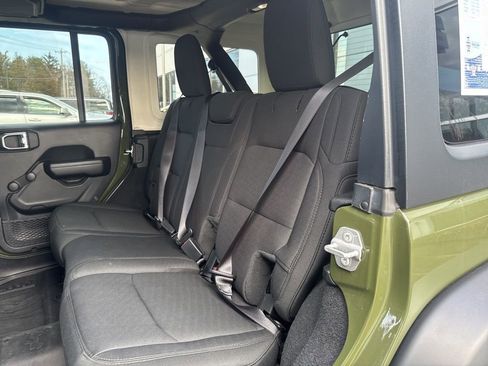 Used 2021 Jeep Wrangler Unlimited Sport AWD/4WD image 16