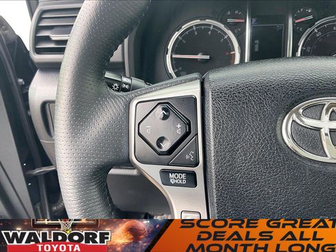 Used 2021 Toyota 4Runner Limited image 23