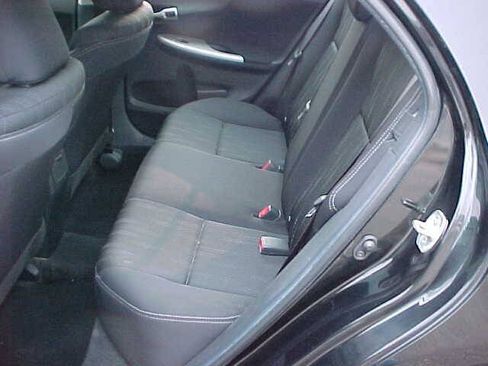 Used 2013 Toyota Corolla S w/ Premium Pkg FWD image 12