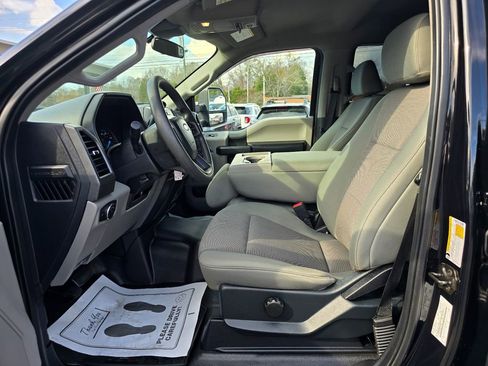 Used 2021 Ford F250 XL w/ STX Appearance Package image 10