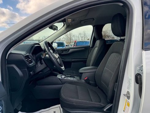 Certified 2023 Ford Escape Active AWD/4WD image 20
