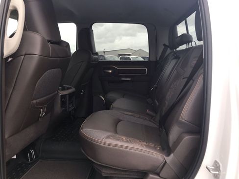 New 2025 RAM 2500 Limited AWD/4WD image 22