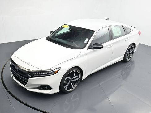 Used 2022 Honda Accord Sport image 26