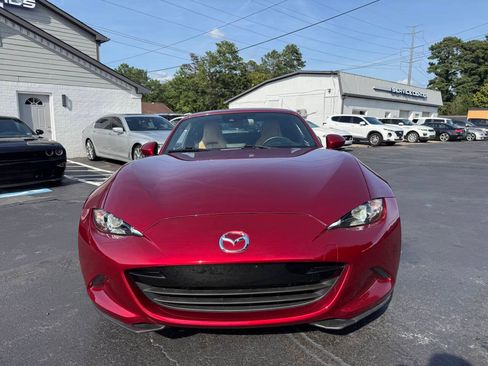 Used 2019 MAZDA MX-5 Miata RF Grand Touring RWD image 3