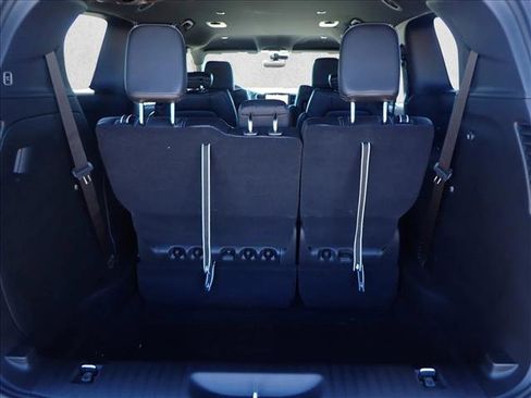 New 2026 Chrysler Pacifica Select image 8