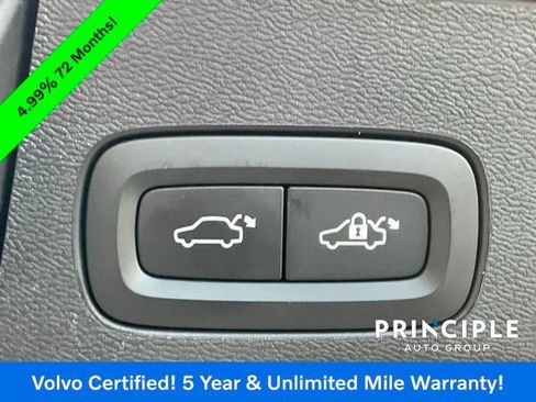 Certified 2023 Volvo XC60 B5 Plus w/ Protection Package Premier image 28