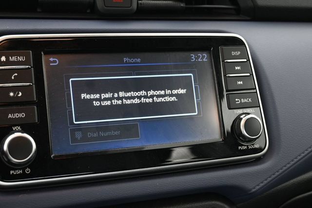 Used 2024 Nissan Versa SV FWD image 24