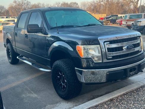Used 2013 Ford F150 XLT image 2
