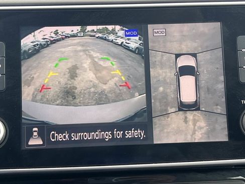 Used 2021 Nissan Leaf SL Plus image 32