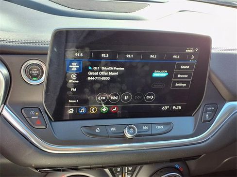 Used 2023 Chevrolet Blazer LT image 5