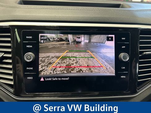 Used 2022 Volkswagen Atlas SEL R-Line AWD/4WD image 26