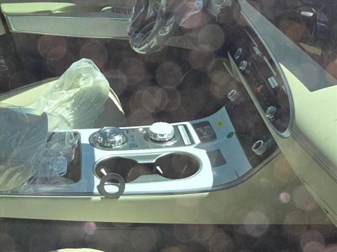 New 2026 Genesis GV70 2.5T Advanced image 9