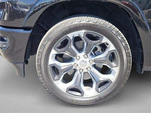 Used 2023 RAM 1500 Limited AWD/4WD image 29