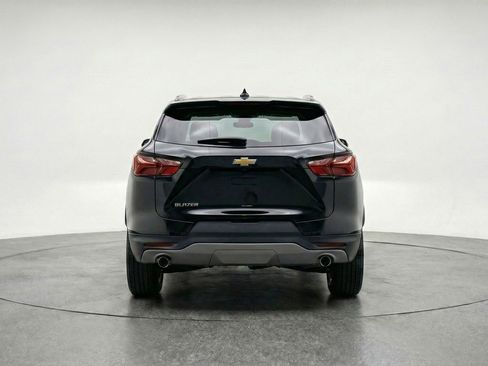 Used 2025 Chevrolet Blazer LT FWD image 7