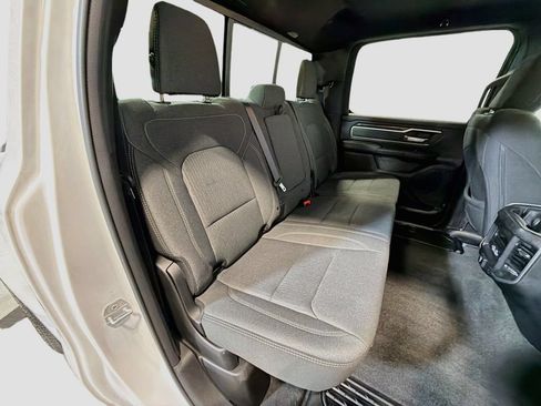 Used 2022 RAM 1500 Big Horn AWD/4WD image 29