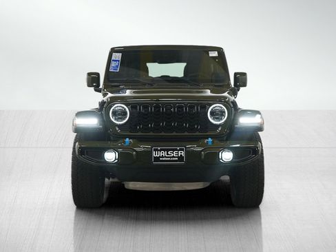 Used 2024 Jeep Wrangler High Altitude AWD/4WD image 8