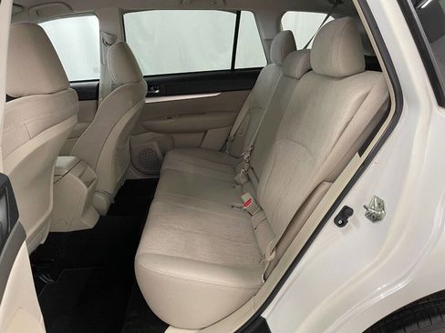 Used 2013 Subaru Outback 2.5i Premium w/ All-Weather Pkg image 18