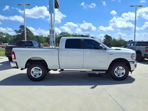 Used 2022 RAM 2500 Big Horn AWD/4WD image 5
