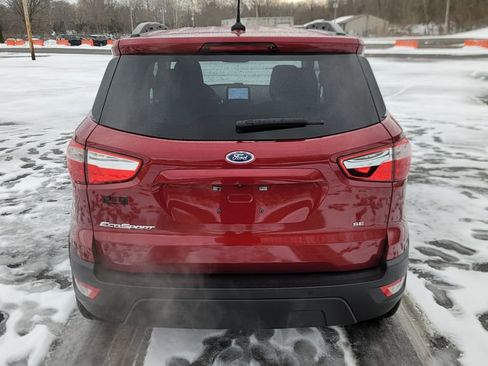 Used 2021 Ford EcoSport SE w/ SE Convenience Package image 10