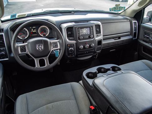 Used 2024 RAM 1500 Classic SLT AWD/4WD image 26