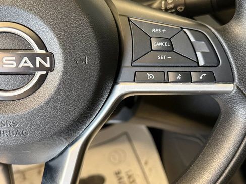 Used 2023 Nissan Altima 2.5 SV image 11