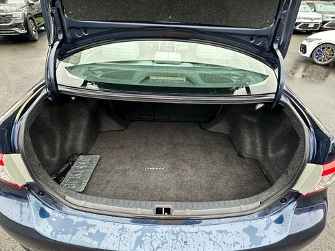 Used 2013 Toyota Corolla LE image 8