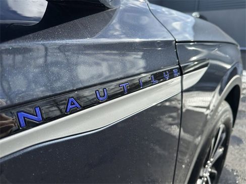 Certified 2024 Lincoln Nautilus Premier image 45